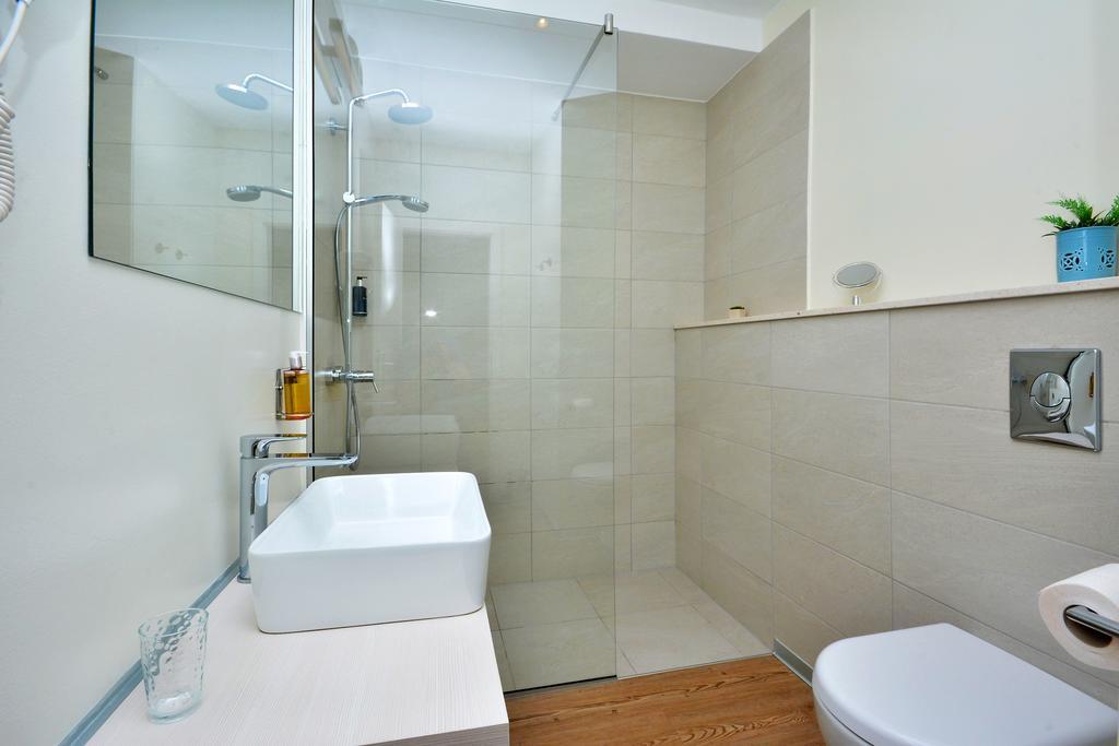 Bonum Rooms Split Buitenkant foto
